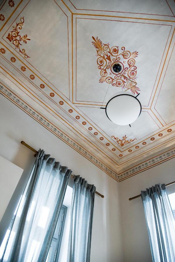 Erst Guest House Atenas Exterior foto