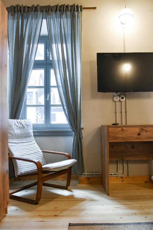 Erst Guest House Atenas Exterior foto