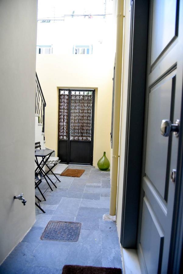 Erst Guest House Atenas Exterior foto
